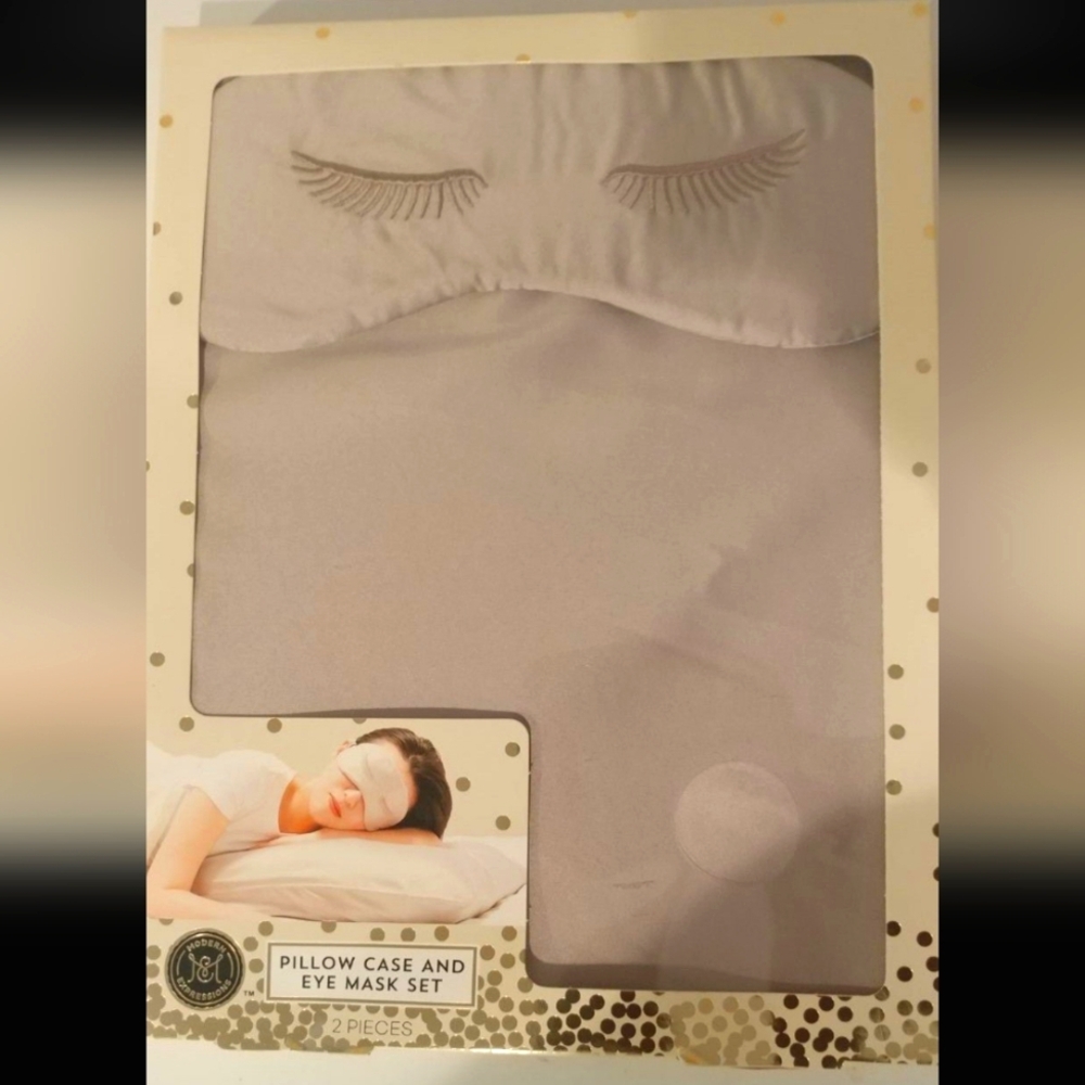 Pillow Case & Eye Mask Set